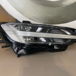 Far Dreapta Mid Led VOLVO S60 V60 2019