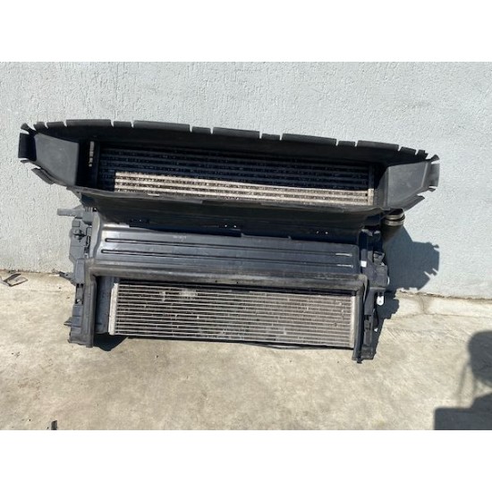 Set complet radiatoare VOLVO V40 CROSS COUNTRY 31294096 31319064 31323114 31319165 31319168 Set complet radiatoare VOLVO V40 CROSS COUNTRY 31294096 31319064 31323114 31319165 31319168