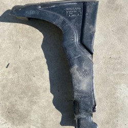 Burete aripa izolatie dreapta VOLVO V40 V40 CROSS COUNTRY 31283055
