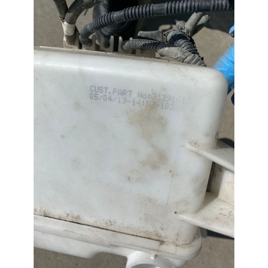 Winsdscreen washer reservoir Volvo V40 V40CC 31276094 31276095 31391616 31276097