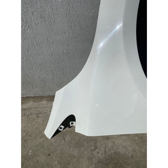 Aripa Dreapta VOLVO V40 Cross Country 31301262 Aripa Dreapta VOLVO V40 Cross Country 31301262