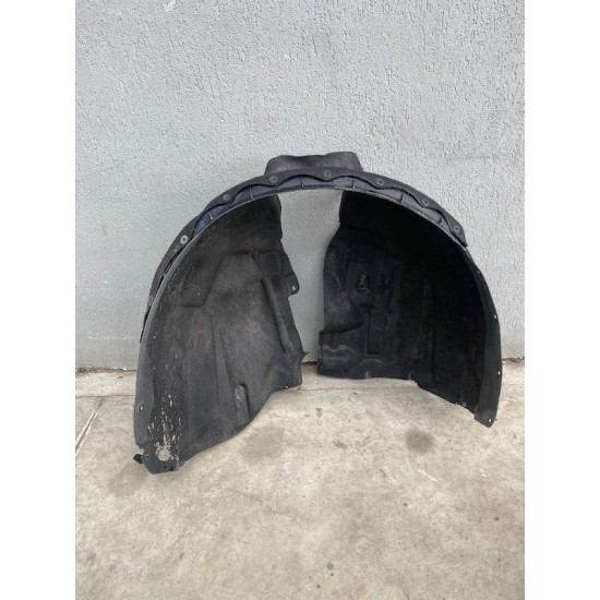 Carenaj de panza fata dreapta VOLVO S60 V60 2014+ 30744864 Carenaj de panza fata dreapta VOLVO S60 V60 2014+ 30744864