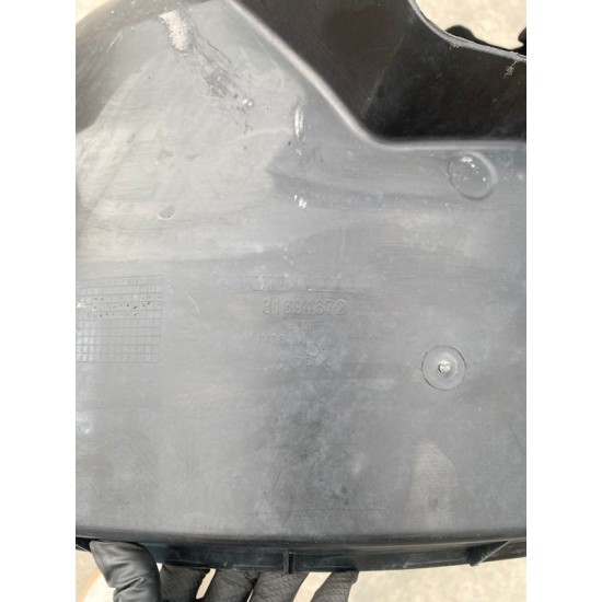 Front left wheel arch Volvo S90 V90 31694671 31694673 Front left wheel arch Volvo S90 V90 31694671 31694673
