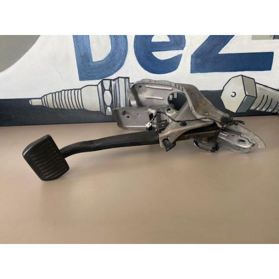 Pedala Frana Volvo XC40 32265012