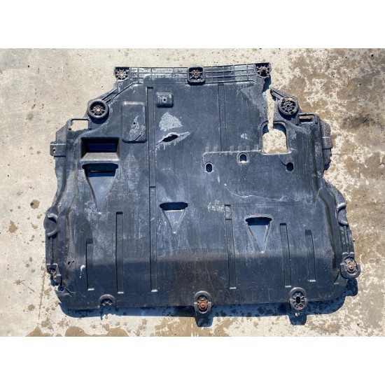 Protecting casing VOLVO V40 2012-2019 31349714