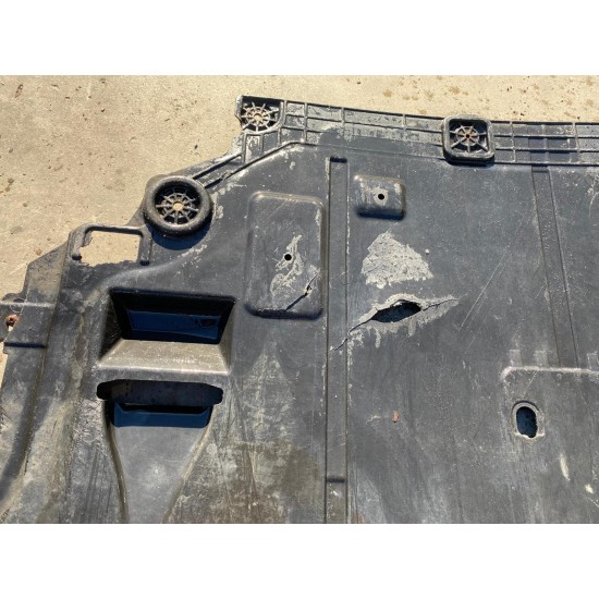 Protecting casing VOLVO V40 2012-2019 31349714