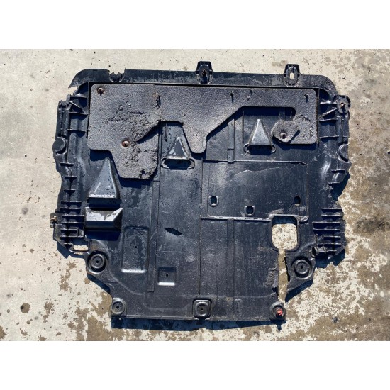 Protecting casing VOLVO V40 2012-2019 31349714