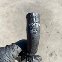 Water hose Volvo V40 31474986