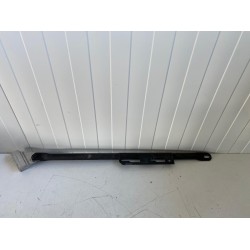 Suport radiator stanga VOLVO XC60 S60 V60 V60CC V90 V90CC S90 32244779