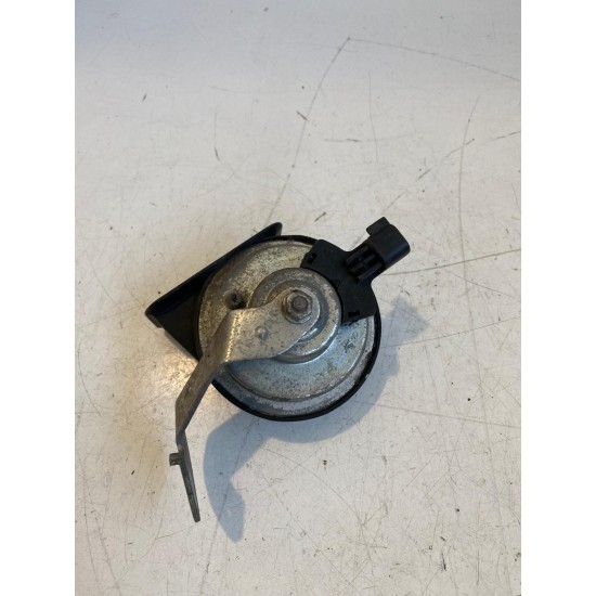 Claxon dreapta VOLVO V40 2012+ 31283383