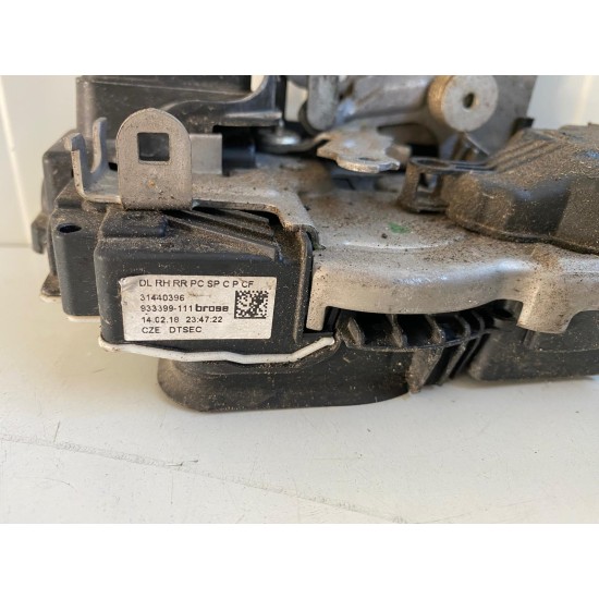 Broasca incuietoare usa dreapta spate VOLVO V40 2013-2015 31440396