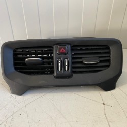 Central air ventilation dashboard air outlet Volvo V40 2012+ 31307021 1284618