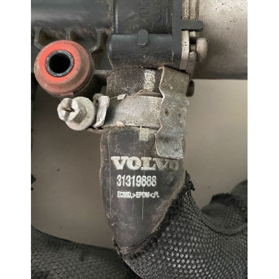 Engine coolant hose Volvo V60 D60 Hybrid 2015 31319888 31368716 Engine coolant hose Volvo V60 D60 Hybrid 2015 31319888 31368716