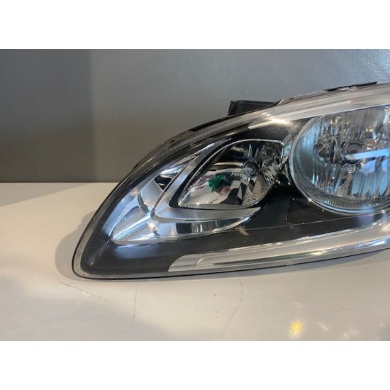 Left headlight halogen Volvo V60 S60 2014-2018 31420117