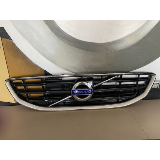 Grila Bara Fata Volvo V40 2012-2018 31353121 31353120 31283764 31283762