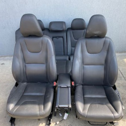 Interior black S60 2015 14692