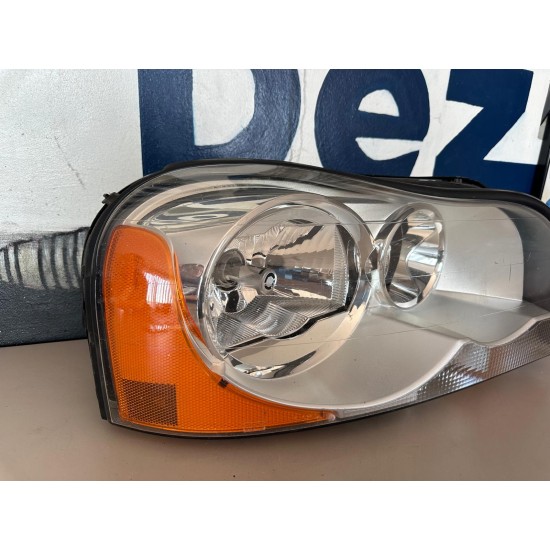 Front right headlight xenon Volvo XC90 2003-2010 89078597