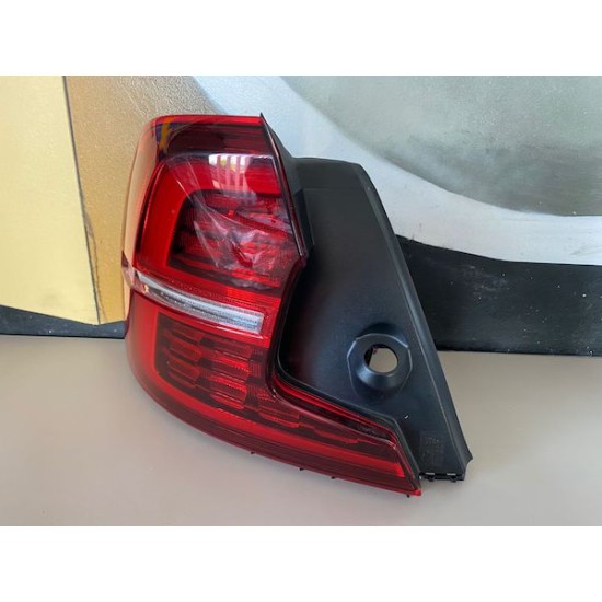 Rear left taillight VOLVO S60 2019+ 31468192