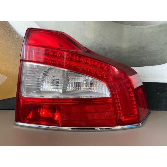 Right taillight Facelift VOLVO S80 2014+ 31364292