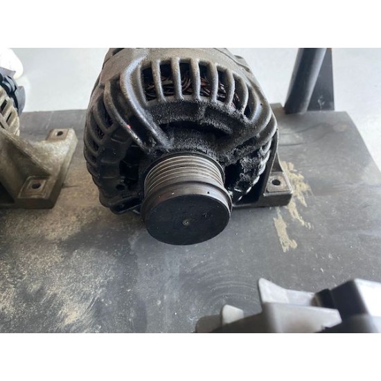 Alternator Volvo S60 S80 V70 XC70 XC90 30658085 36012358