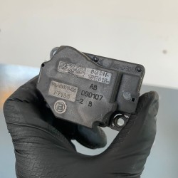 Motoras clapeta incalzire VOLVO XC60 V70 XC70 6G9N-19E616-AB 31348271