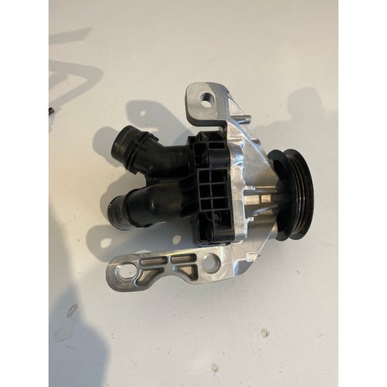 Water pump Mild Hybrid 1.5 benzine VOLVO XC40 2020 32257932