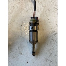 Injectoare Mild Hybrid 1.5-benzina VOLVO XC40 2020 32208203