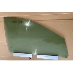 Geam dreapta fata VOLVO XC90 2003-2014 31386885
