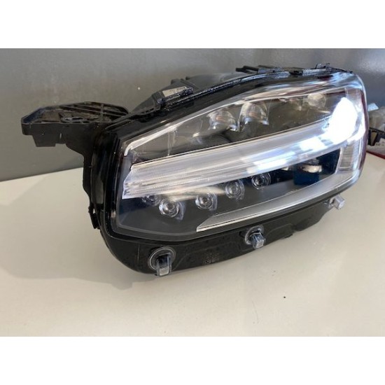 Left front headlight FULL LED VOLVO XC90 2017+ 31655807