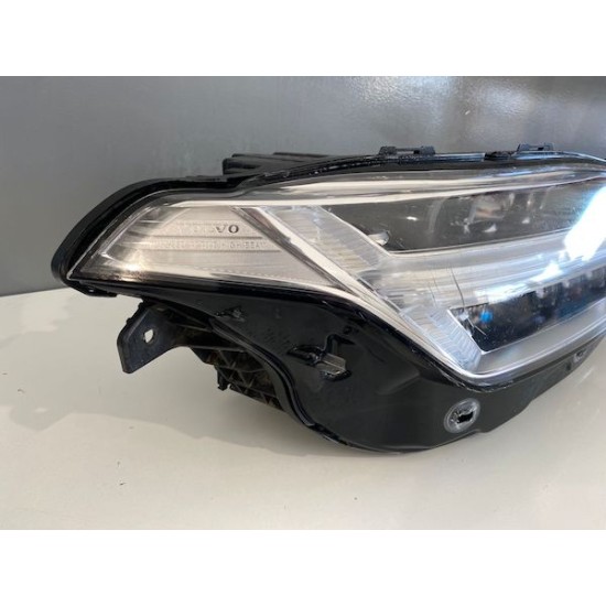 Right headlight FULL LED VOLVO XC90 2015-2017 31656990 31677039