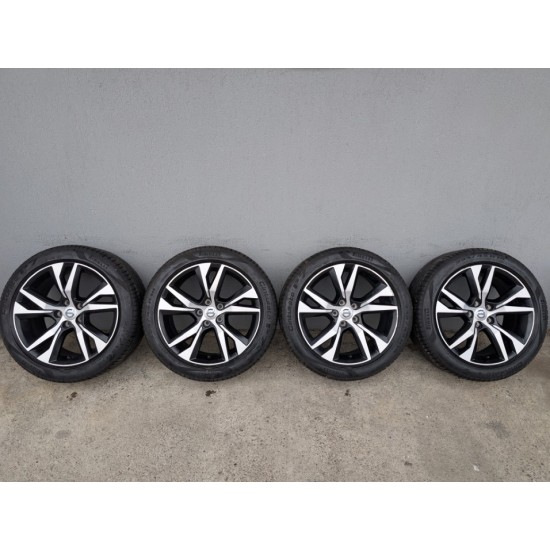 Janta 5 spite 18" Volvo S60 V60 S90 V90 XC60 XC40 anvelope 235/45R18 Pirelli 31471482