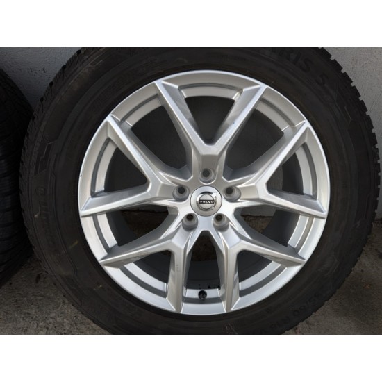 Jante 5 spite Y 18" Volvo XC40 XC60 XC70 XC90 S90 V90 S60 V60CC S80 V70 anvelope 235/60R18 Barum 31423851 