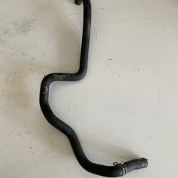 Oil cooler pipe Volvo S60 V60 S90 V90 XC40 XC60 XC90 31338302 31338885