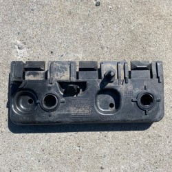Rocker Panel Molding Bracket (left) VOLVO XC90 2016 31378134 