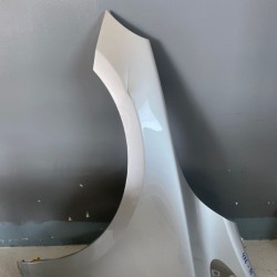 Aripa stanga fata Volvo V40 2012+ 31301261