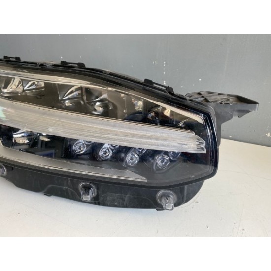 Far dreapta FULL LED VOLVO XC90 2015-2017 31656990 