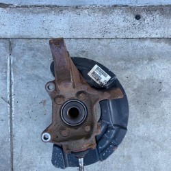 Front Right Steering Knuckle Volvo XC90 2012 30760562 31200316