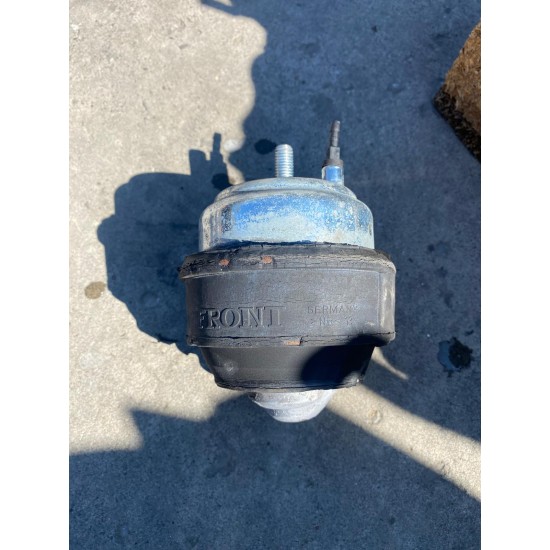 Tampon motor Volvo XC90 XC70 V70 S80 S60 30680751