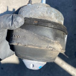Tampon motor Volvo XC90 XC70 V70 S80 S60 30680751