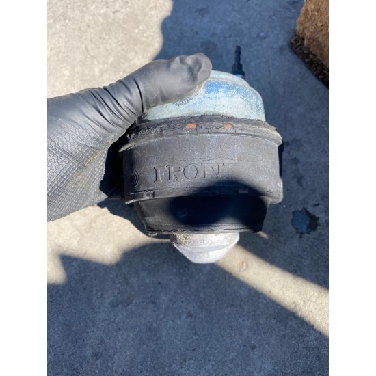 Tampon motor Volvo XC90 XC70 V70 S80 S60 30680751