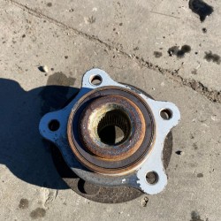 Front wheel hub VOLVO V40 2012-2019 31429133