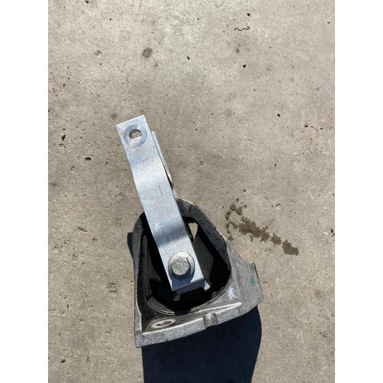 Torque arm bushing engine mounting VOLVO V40 2012+ 31359645 31359647 31430432