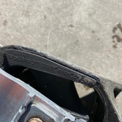 Torque arm bushing engine mounting VOLVO V40 2012+ 31359645 31359647 31430432