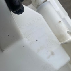 Windscreen washer tank Volvo XC60 2010-2017 30753424 30753425
