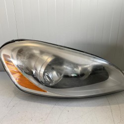 Front right headlight halogen 8PINS RHD Volvo XC60 2008-2014 30763146 31395469