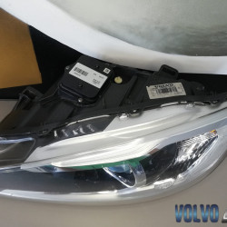 Left headlight with xenon Volvo S60, V60 2014-2017 31420263