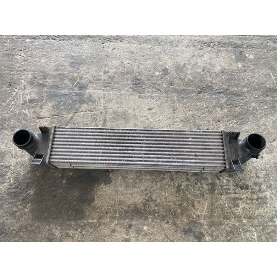 Radiator Intercooler Volvo V40 V70 S80 XC60 XC70 2008-2013 31338474