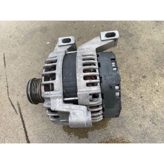 Alternator Volvo S60 S80 V60 XC60 XC70 31285627