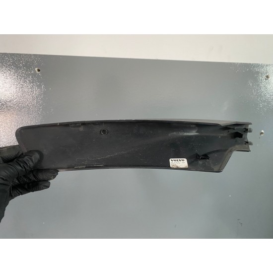 Ornament plafon fata dreapta Volvo XC90 8620542