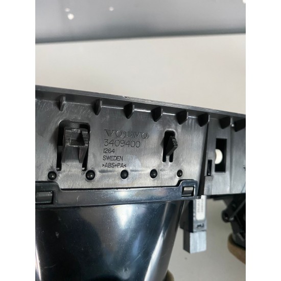 Grila aer bord centrala VOLVO XC90 3409400 9183682 39898051 